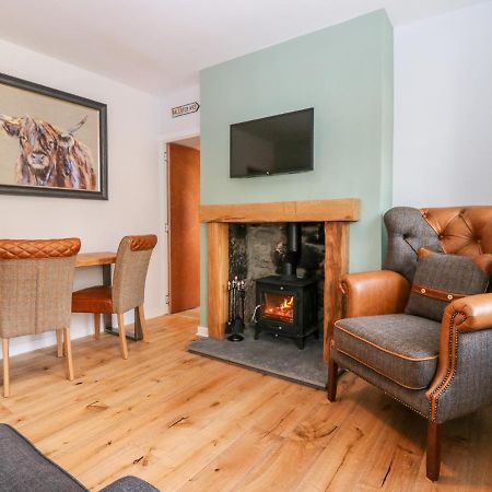 Gairnlea Cottage Ballater Esterno foto